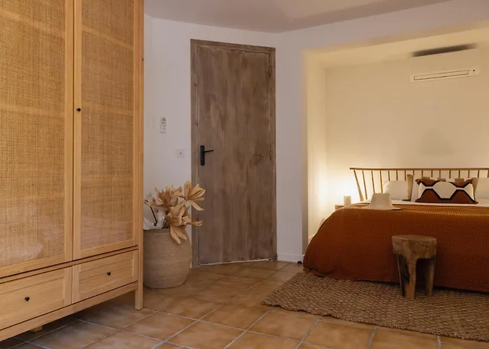 Hébergement de vacances Signura, Maison Entre Et Maquis