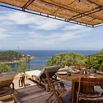 Signura, Maison Entre Et Maquis Piana (Corsica)