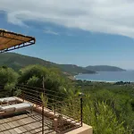 Vakantiehuis Signura, Maison Entre Et Maquis *