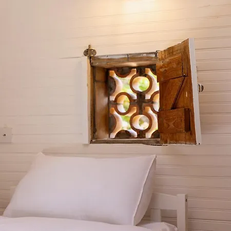 Signura, Maison Entre Et Maquis *